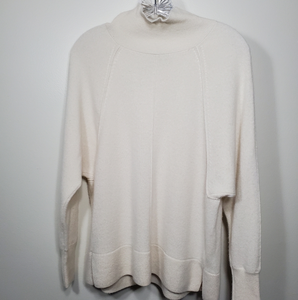 Vineyard Vines Cashmere Turtleneck